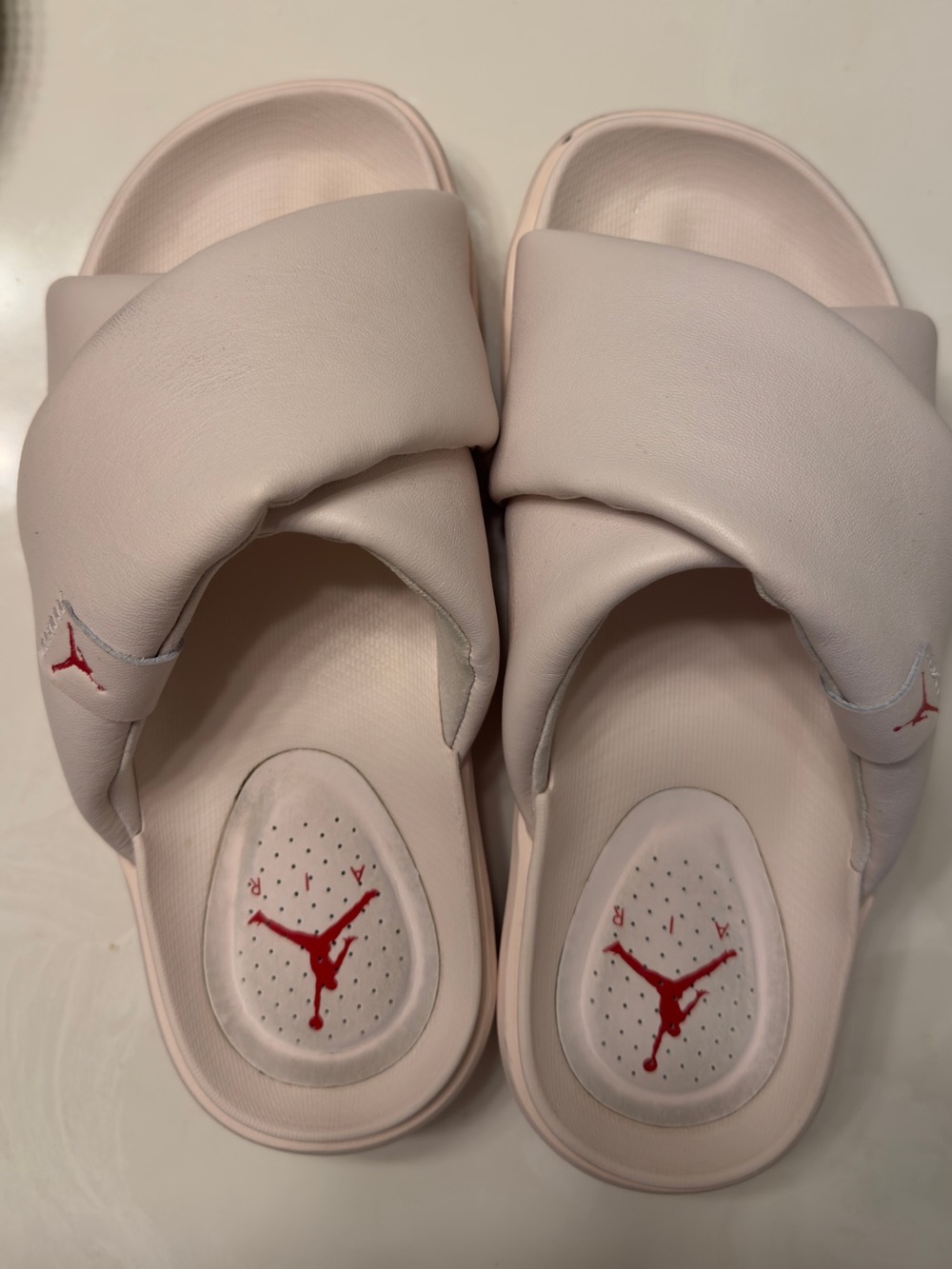 Jordan/nikeWomen's Pale Pink Cushioned Slide Sandals with Red Jumpman